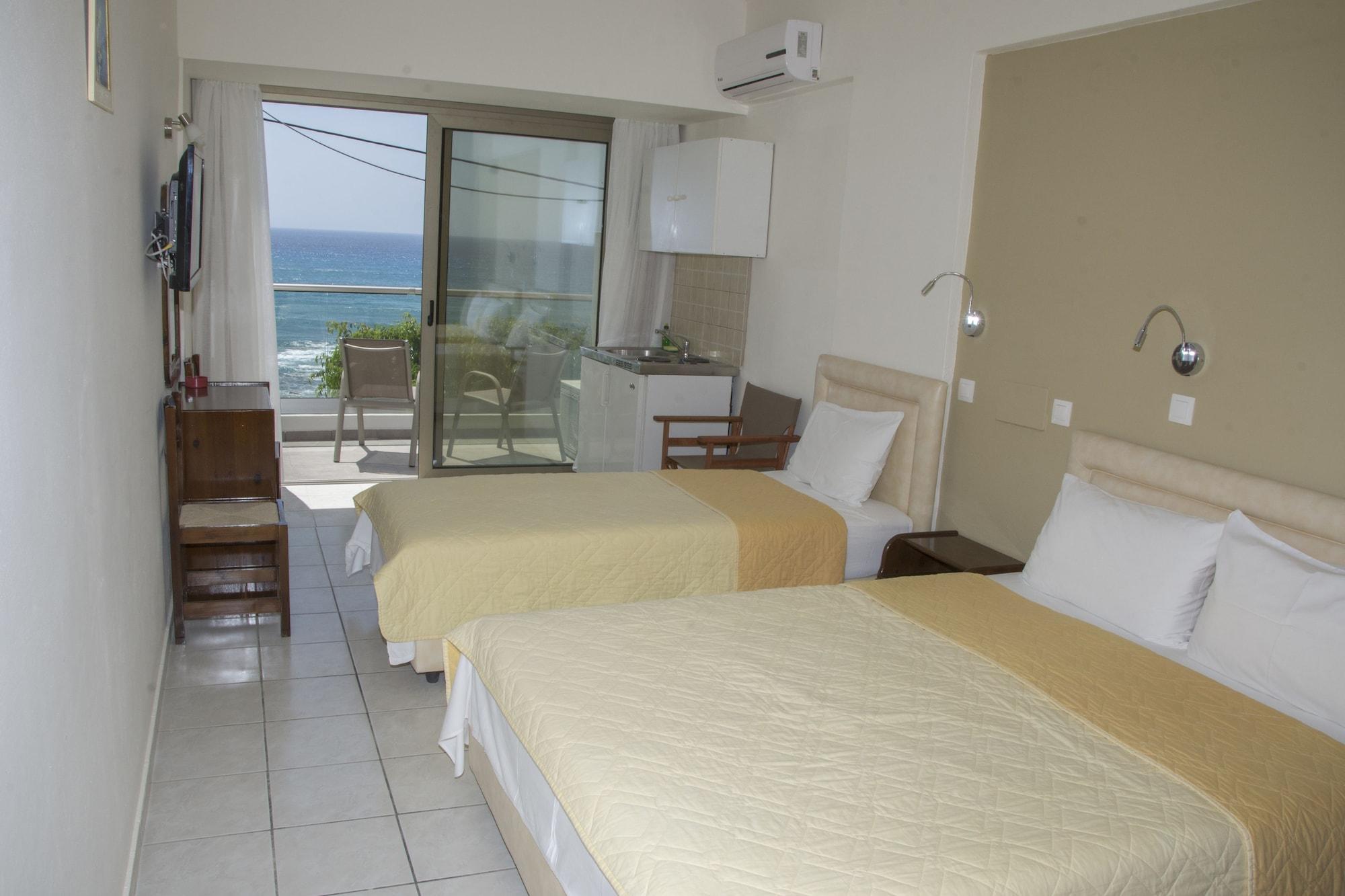 Creta Mare Hotel Plakias Bagian luar foto