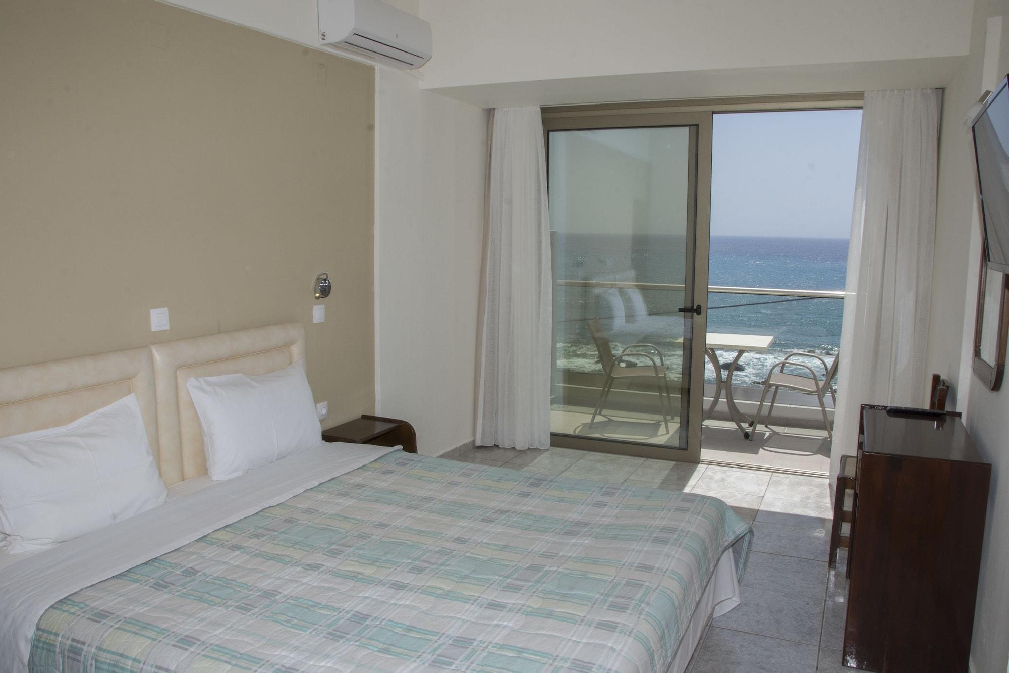 Creta Mare Hotel Plakias Bagian luar foto