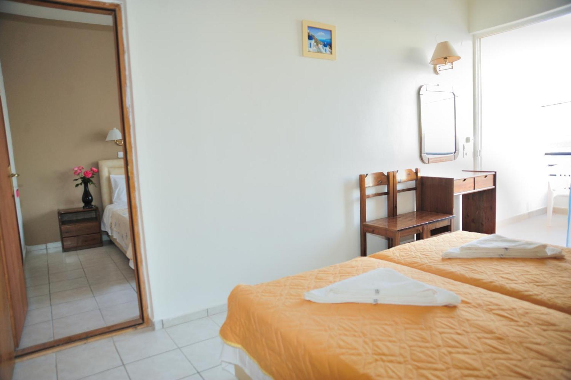 Creta Mare Hotel Plakias Bagian luar foto