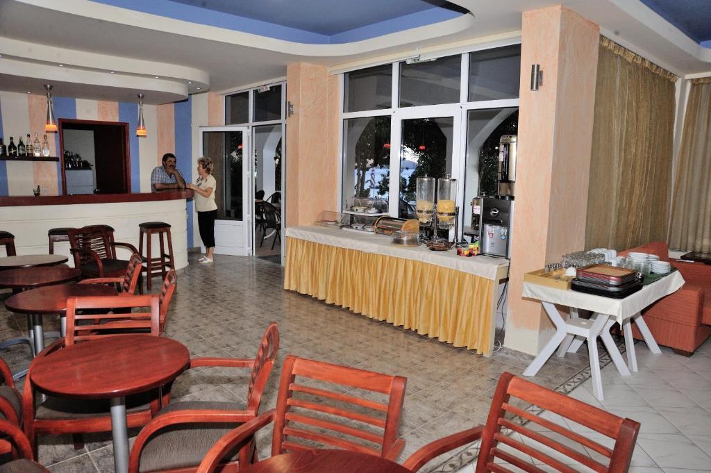 Creta Mare Hotel Plakias Bagian luar foto