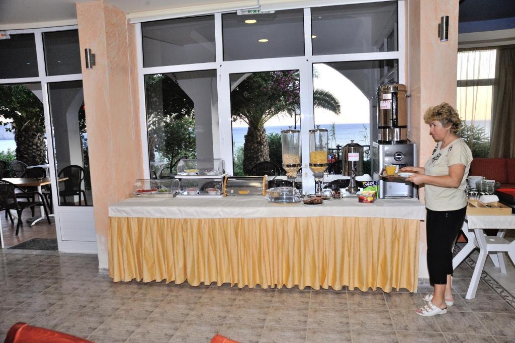 Creta Mare Hotel Plakias Bagian luar foto