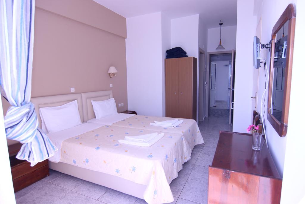 Creta Mare Hotel Plakias Bagian luar foto